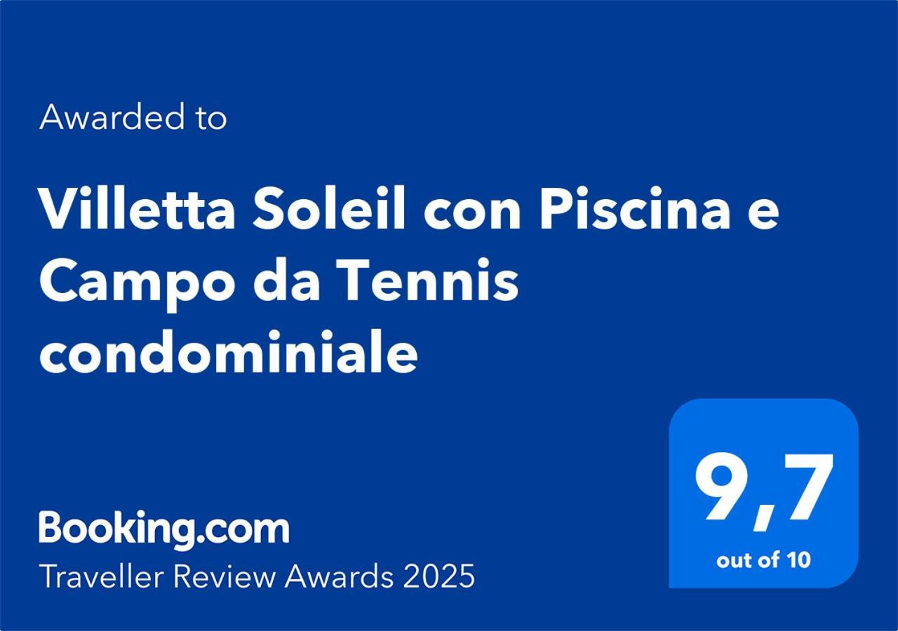 Ferienhaus Soleil Con Piscina E Campo Da Tennis Condominiale Villasimius